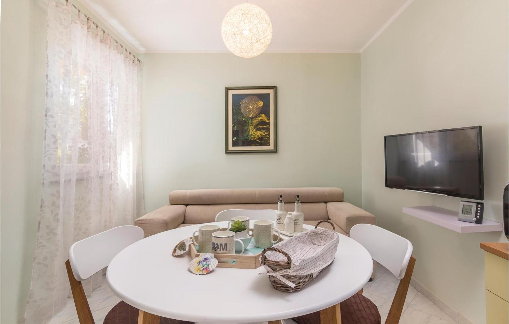 Amazing Apartment In Rabac With Wifi Raša Eksteriør bilde